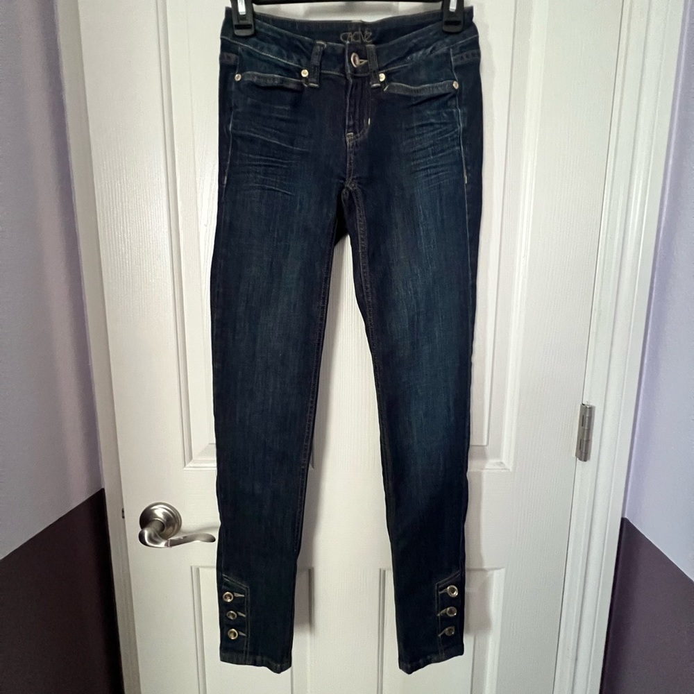 SALE! Cache skinny jeans. buttons at the side ankles, very comfortable stretchy